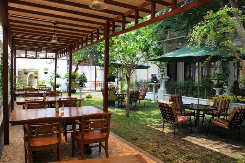 Desa  Desa  Resto Restoran Keluarga Bernuansa Desa  Bali  di  