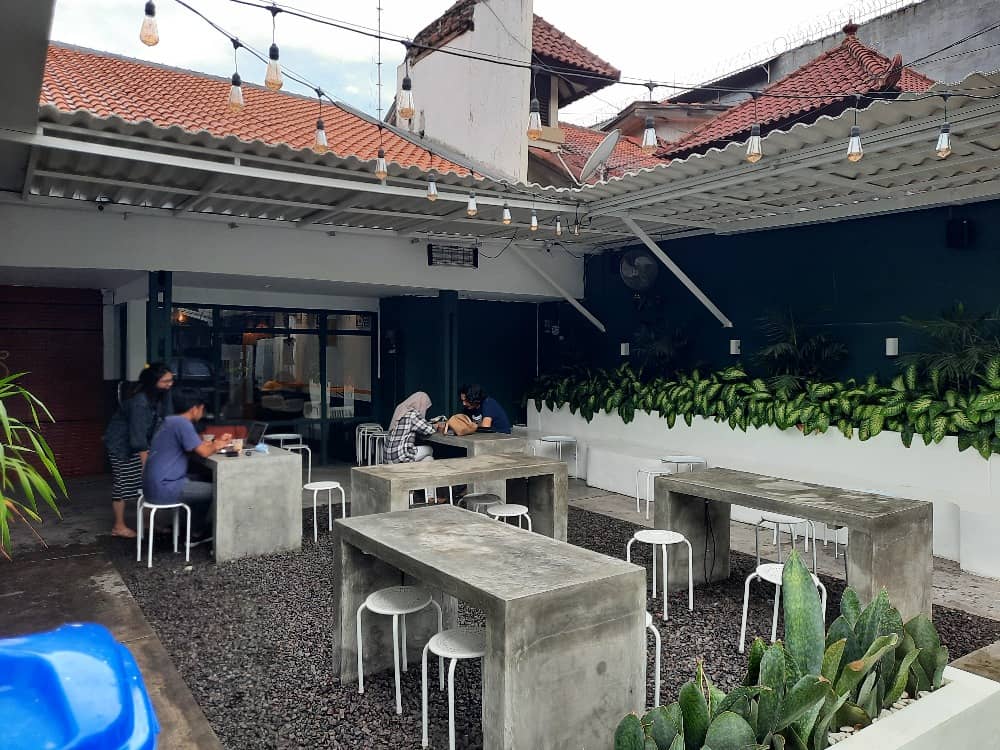 rekomendasi cafe di Surabaya
