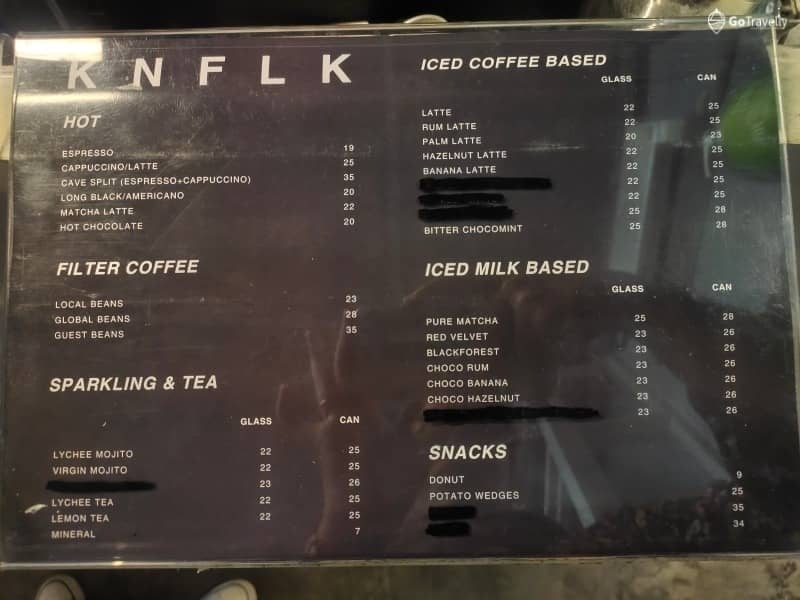 kinfolk kafija cafe rooftop di surabaya selatan