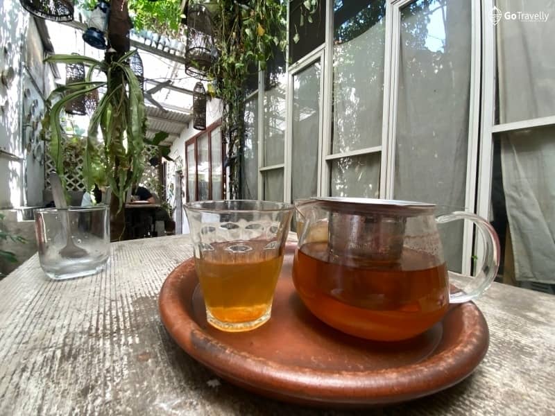 cafe nyaman di surabaya