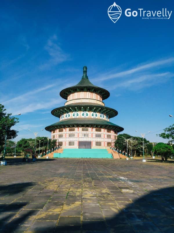 Pagoda Tian Ti Kenpark Surabaya
