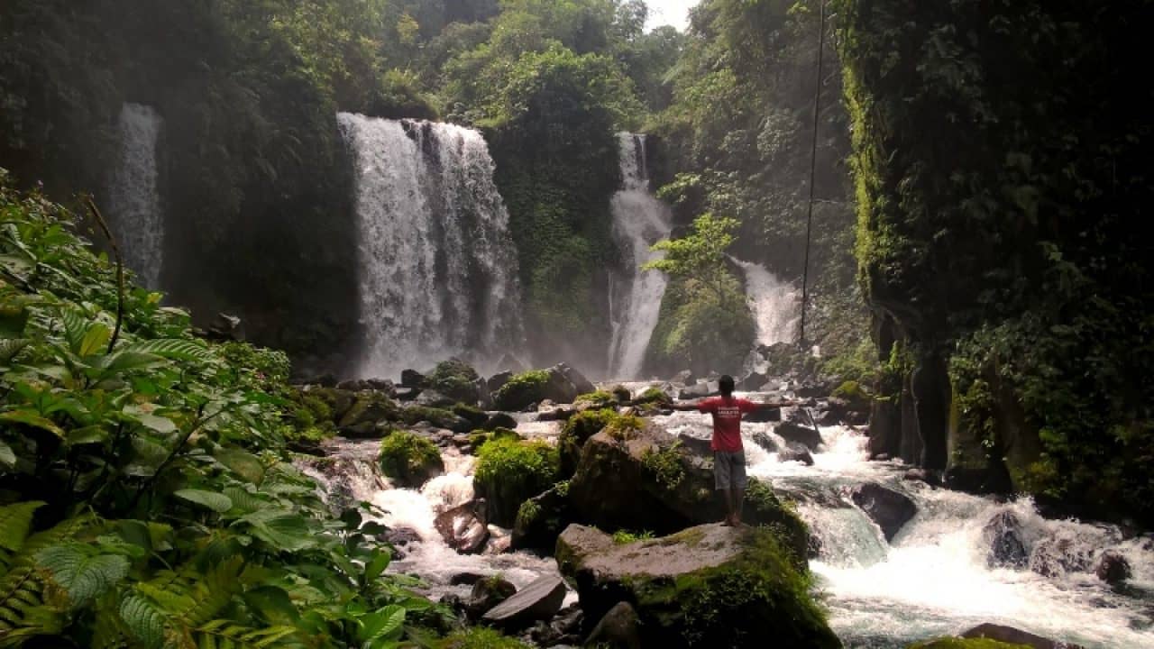 Spot Foto Air Terjun Pengantin 1280x720 Jpg