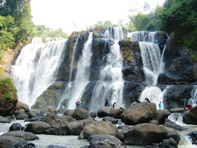 Malela waterfall