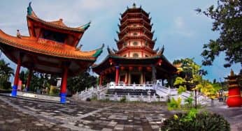 10 Wisata Religi Jawa Tengah Untuk Menambah Wawasan