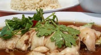 10 Tempat Makanan Halal di Singapore