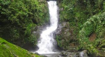 10 Tempat Wisata Dengan Sejarah Kisah Cinta Yang Mengharukan