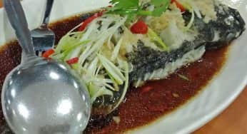 10 Rekomendasi Chinese Food Enak dan Halal di Surabaya