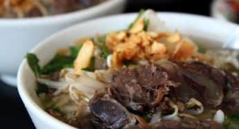7 Soto Kerbau Paling Enak di Kudus, Satu Mangkok Mana Cukup!