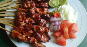 10 Rekomendasi Sate dan Gule Kambing Paling Enak di Jakarta