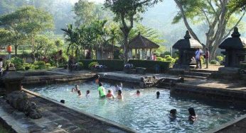 Berendam di 10 Pemandian Air Panas di Indonesia Dipercaya Bikin Bugar