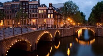 Berlibur Sama Pasangan? Nih 10 Tempat Wisata Romantis di Belanda