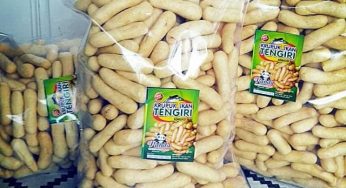 10 Oleh-oleh Khas Tenggarong Ada Jajanan Hingga Kain Tenun
