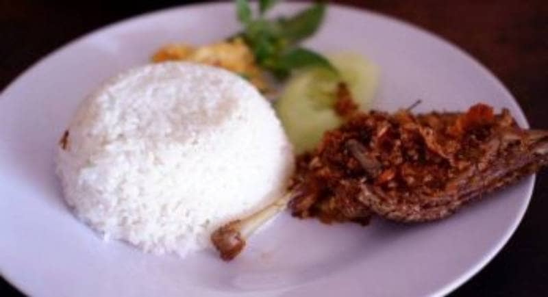 10 Kuliner Bebek Khas Madura Paling Enak