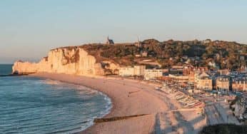 Traveling Ke Negara Mode? Nih10 Pantai Terkenal di Perancis