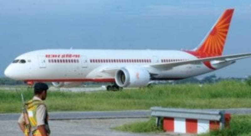 10 Rute Penerbangan Tersibuk di Dunia