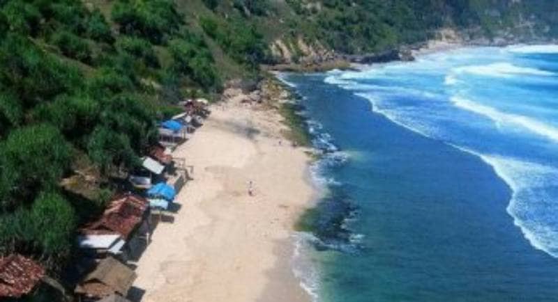 Rekomendasi 9 Pantai di Solo yang Cocok Untuk Tujuan Wisata!