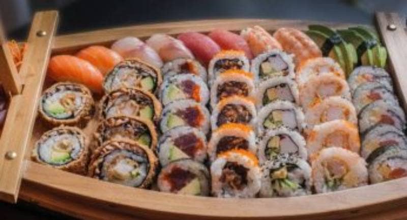 8 Restoran Sushi di Surabaya, Nikmati Rasa Autentik dengan Harga Terbaik